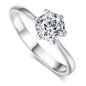 1 Carat Zirconia Sterling Silver Ring